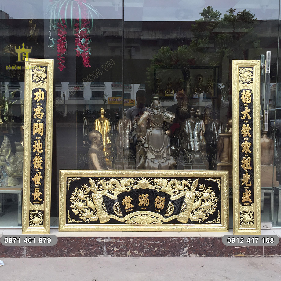 ho&agrave;nh phi c&acirc;u đối d&aacute;t v&agrave;ng